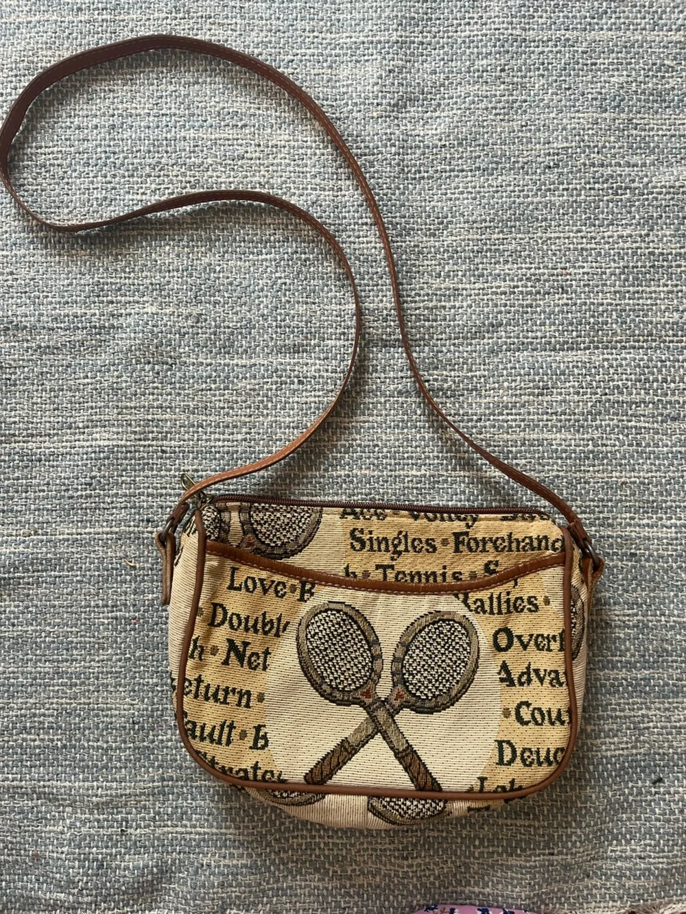 VTG Accessories Unlimited Tennis Crossbody Bag Tapestry Maine